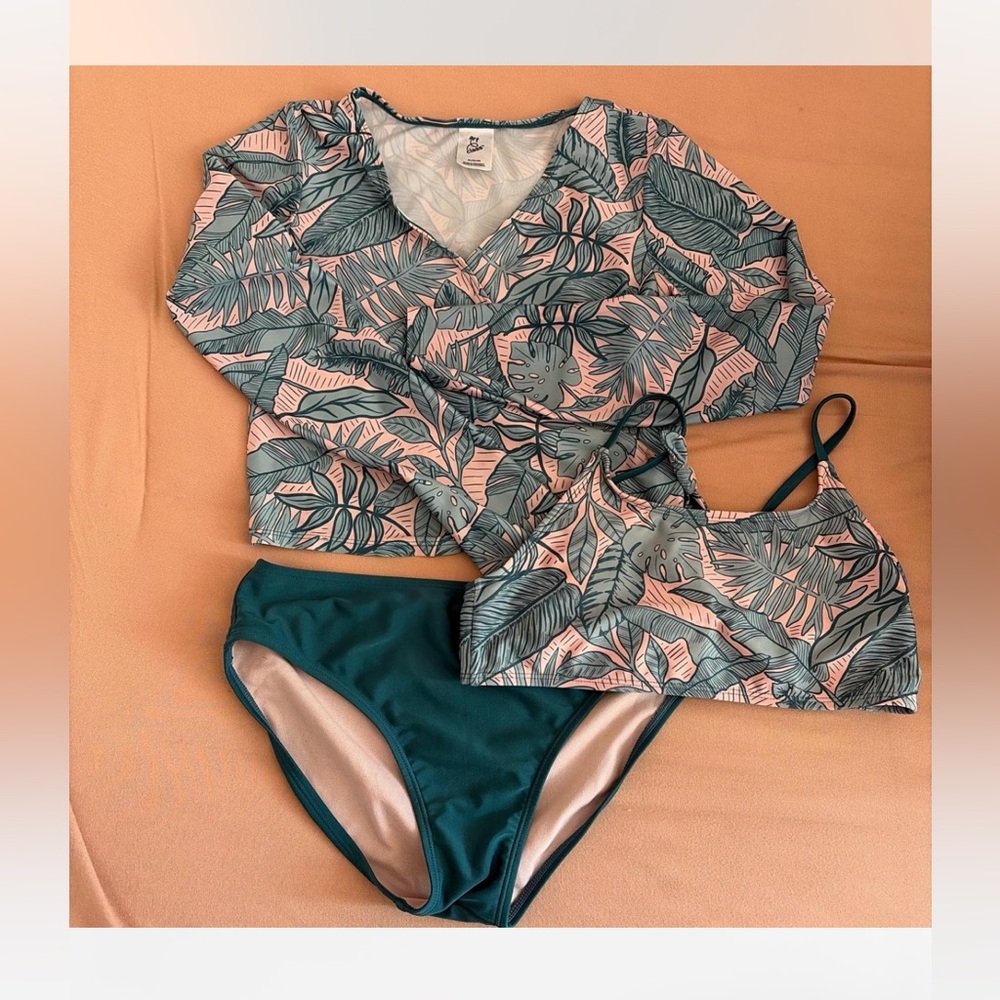 art class Pink and Teal Tropical Leaf Bikini and rashguard set